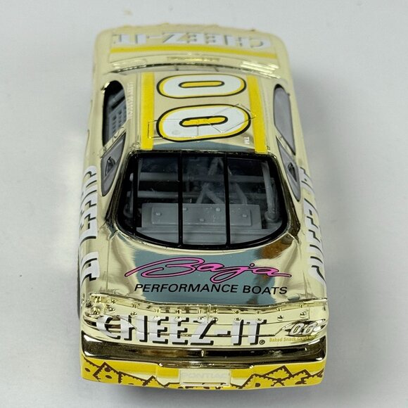 Racing Champions 1:24 Scale NASCAR Diecast Car Cheez-It 00 AJ Allmendinger Gold - Picture 8 of 11